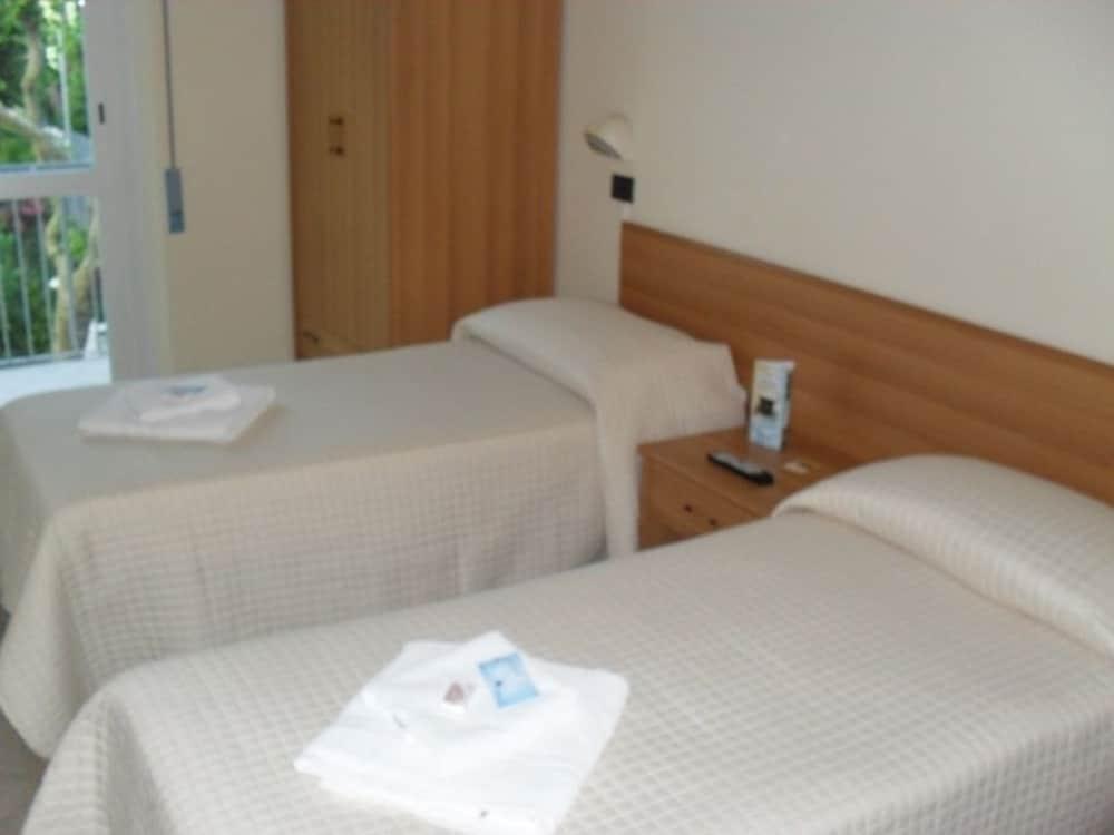 Hotel Reale Rimini Dış mekan fotoğraf