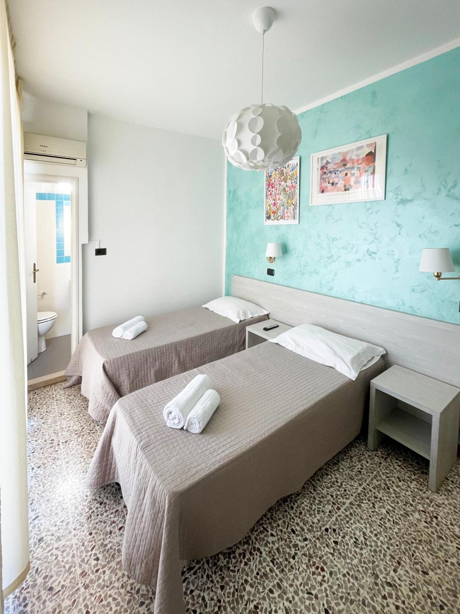 Hotel Reale Rimini Dış mekan fotoğraf