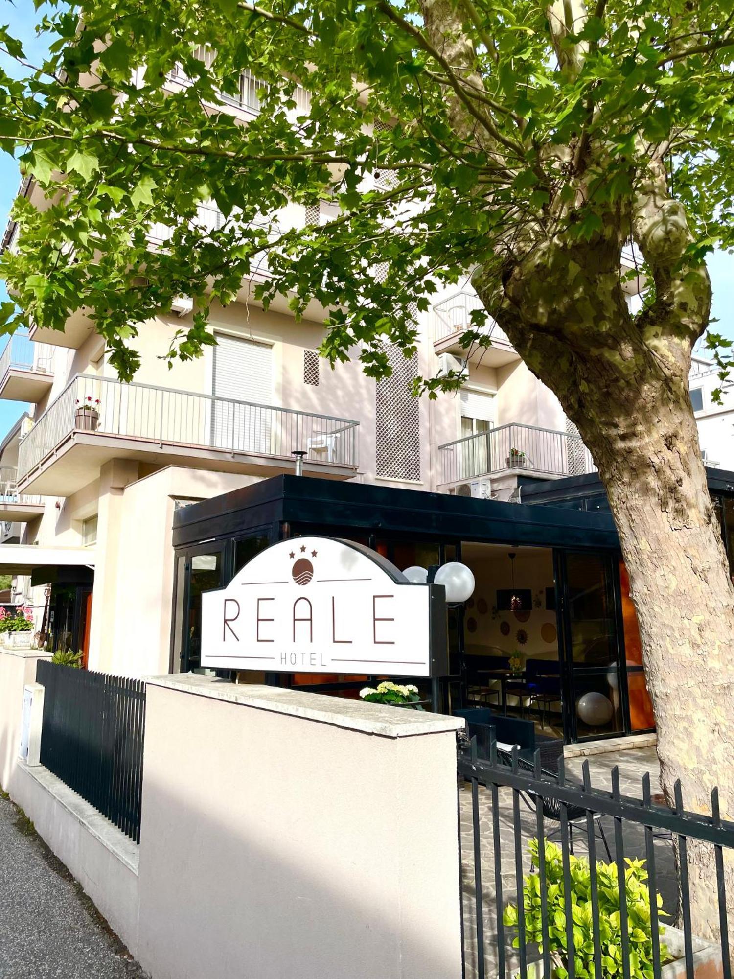 Hotel Reale Rimini Dış mekan fotoğraf