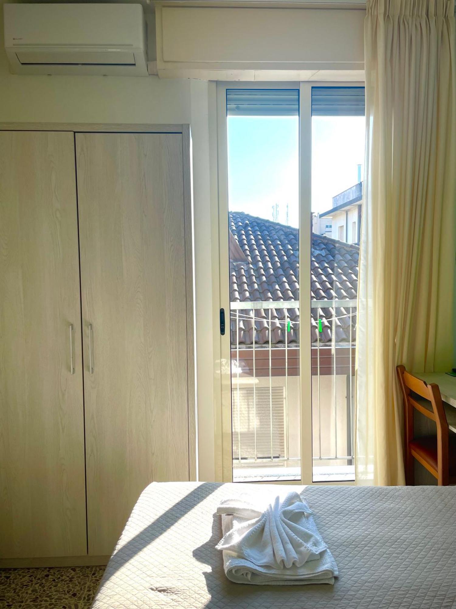 Hotel Reale Rimini Dış mekan fotoğraf